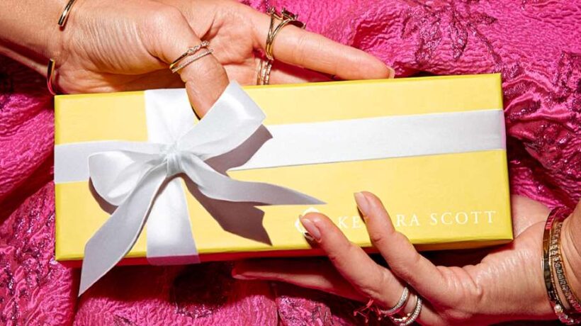 What Makes Kendra Scott Shine: A Look at Their Winning Marketing Strategy