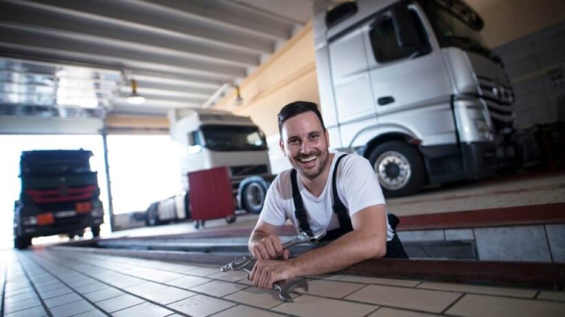 Startup Trucking Business Loans with Bad Credit: A Complete Plan