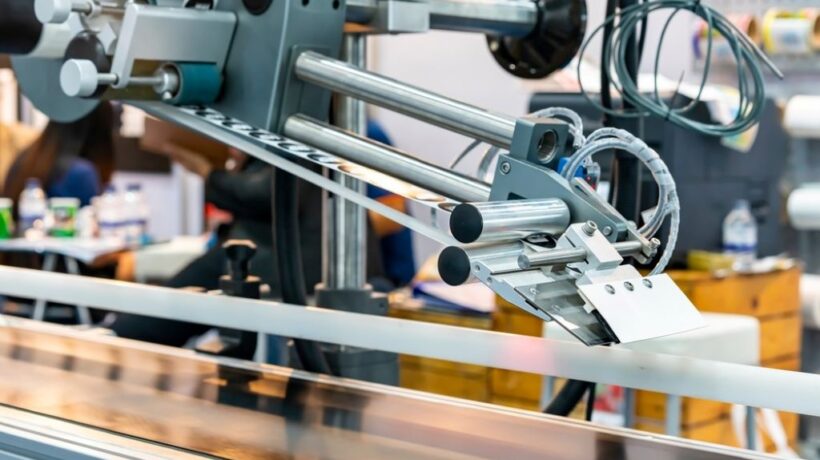 Choosing the Right Label Applicator for Your Production Line