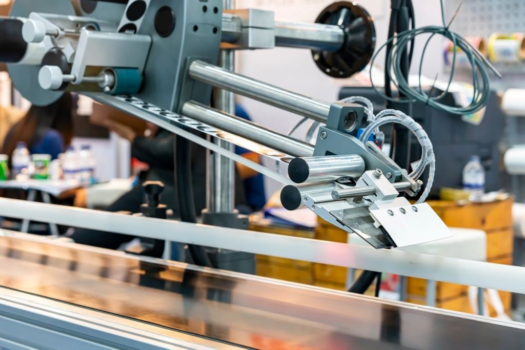 The Role of Label Applicators in Modern Production